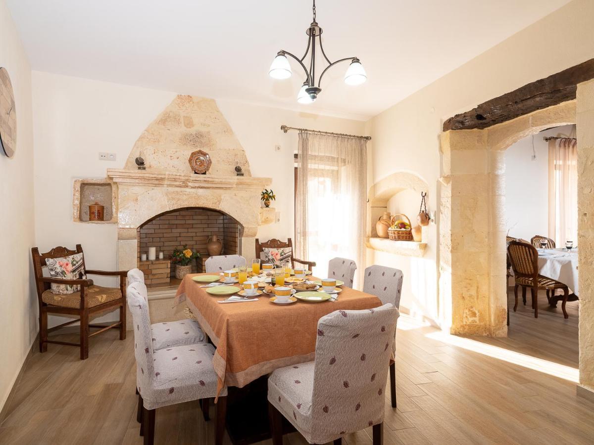 Villa Lucas Melidhónion 외부 사진