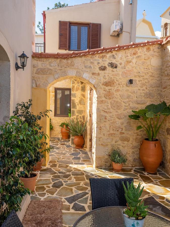 Villa Lucas Melidhónion 외부 사진