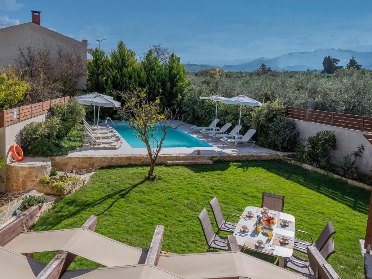 Villa Lucas Melidhónion 외부 사진