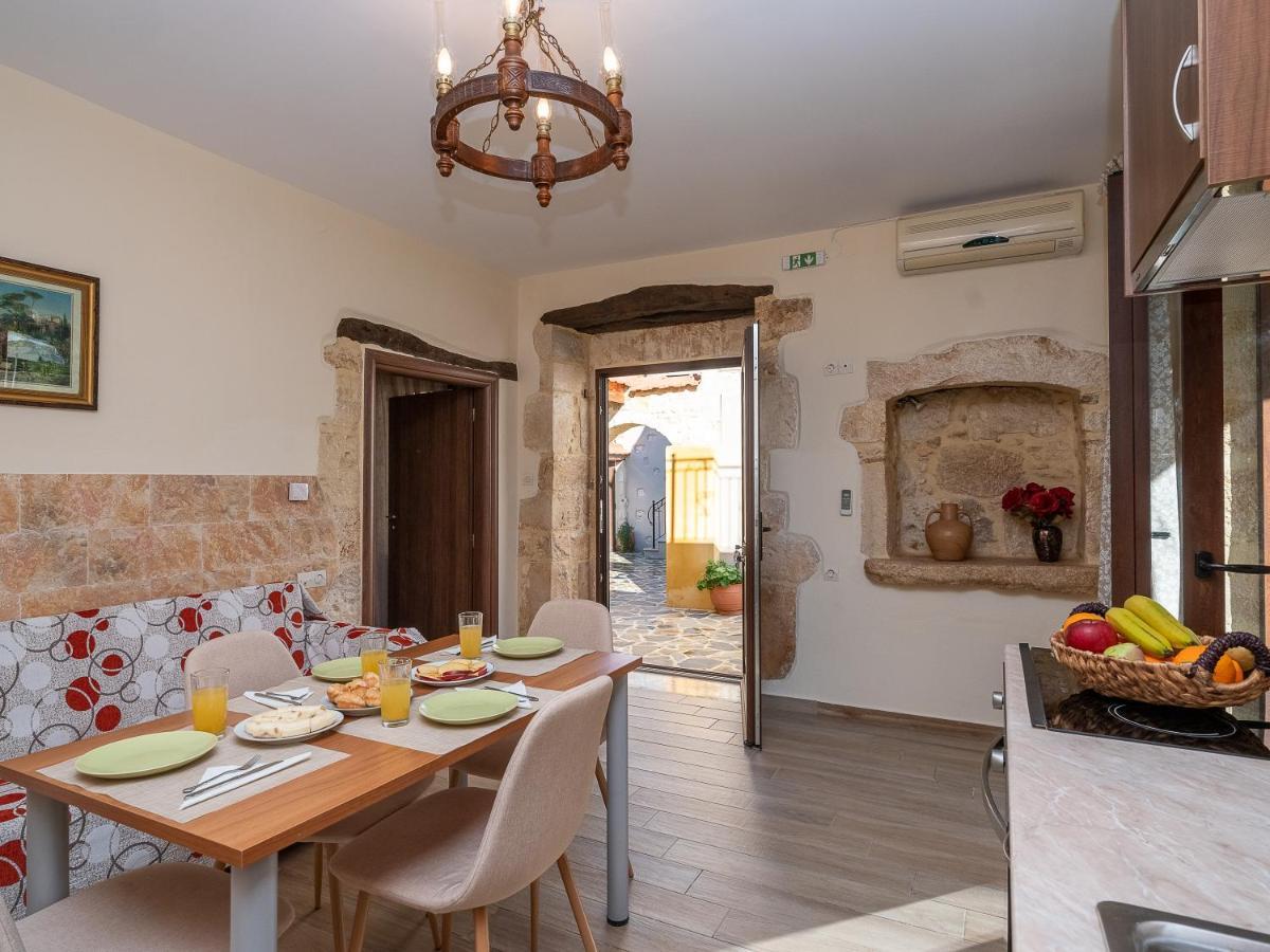 Villa Lucas Melidhónion 외부 사진