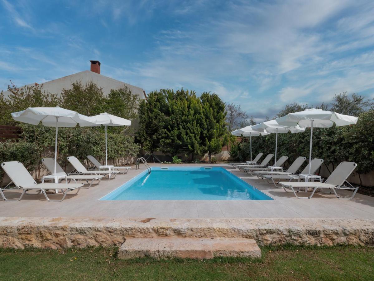 Villa Lucas Melidhónion 외부 사진